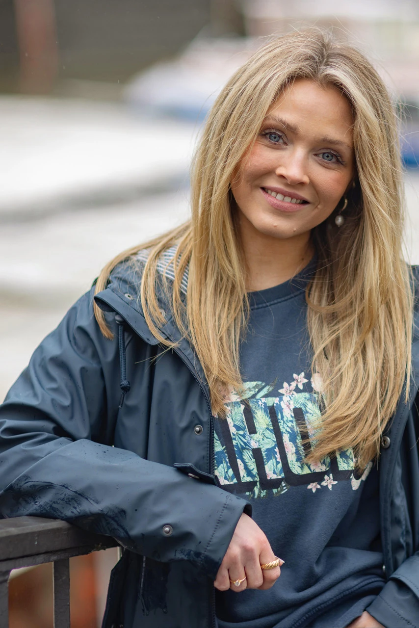 Derbe Traveby Friese Fisher Dunkelblau Damen Regenjacke 8 Derbe Traveby Friese Fisher Dunkelblau Damen Regenjacke - Image 6