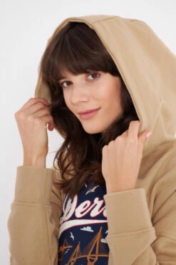 Derbe Hafenbrücke Hoodie Damen Pullover Caramel Ocker Hellbraun 16 Derbe Hafenbrücke Hoodie Damen Pullover Caramel Ocker Hellbraun -Kleider Verkauf 13892 4 1280x1280