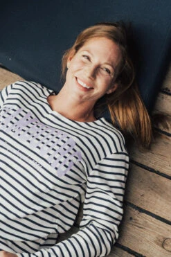 Derbe Hambourg Damen Langarmshirt Striped Offwhite Navy Beige Blau Gestreift 9 Derbe Hambourg Damen Langarmshirt Striped Offwhite Navy Beige Blau Gestreift -Kleider Verkauf 14004 3 1280x1280