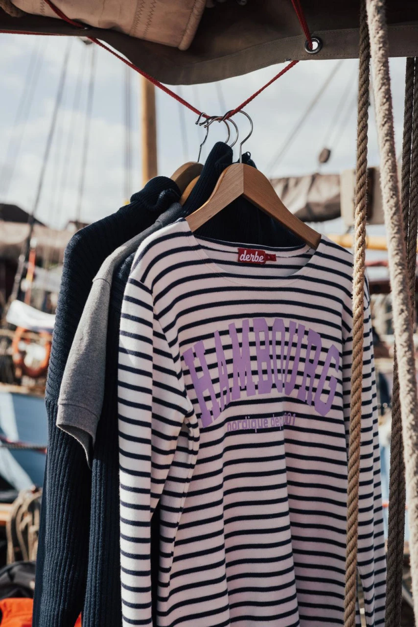 Derbe Hambourg Damen Langarmshirt Striped Offwhite Navy Beige Blau Gestreift 6 Derbe Hambourg Damen Langarmshirt Striped Offwhite Navy Beige Blau Gestreift - Image 5