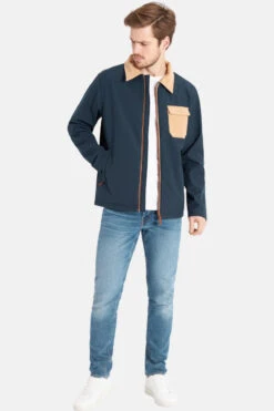 Derbe Kartby Herren Softshelljacke Navy Doe Dunkelblau Ocker 13 Derbe Kartby Herren Softshelljacke Navy Doe Dunkelblau Ocker -Kleider Verkauf 14035 2 1280x1280