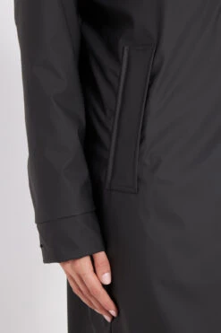 Derbe Wittholm Friese Damen Regenjacke Phantom Black Schwarz Gefüttert 15 Derbe Wittholm Friese Damen Regenjacke Phantom Black Schwarz Gefüttert -Kleider Verkauf 14036 6 1280x1280
