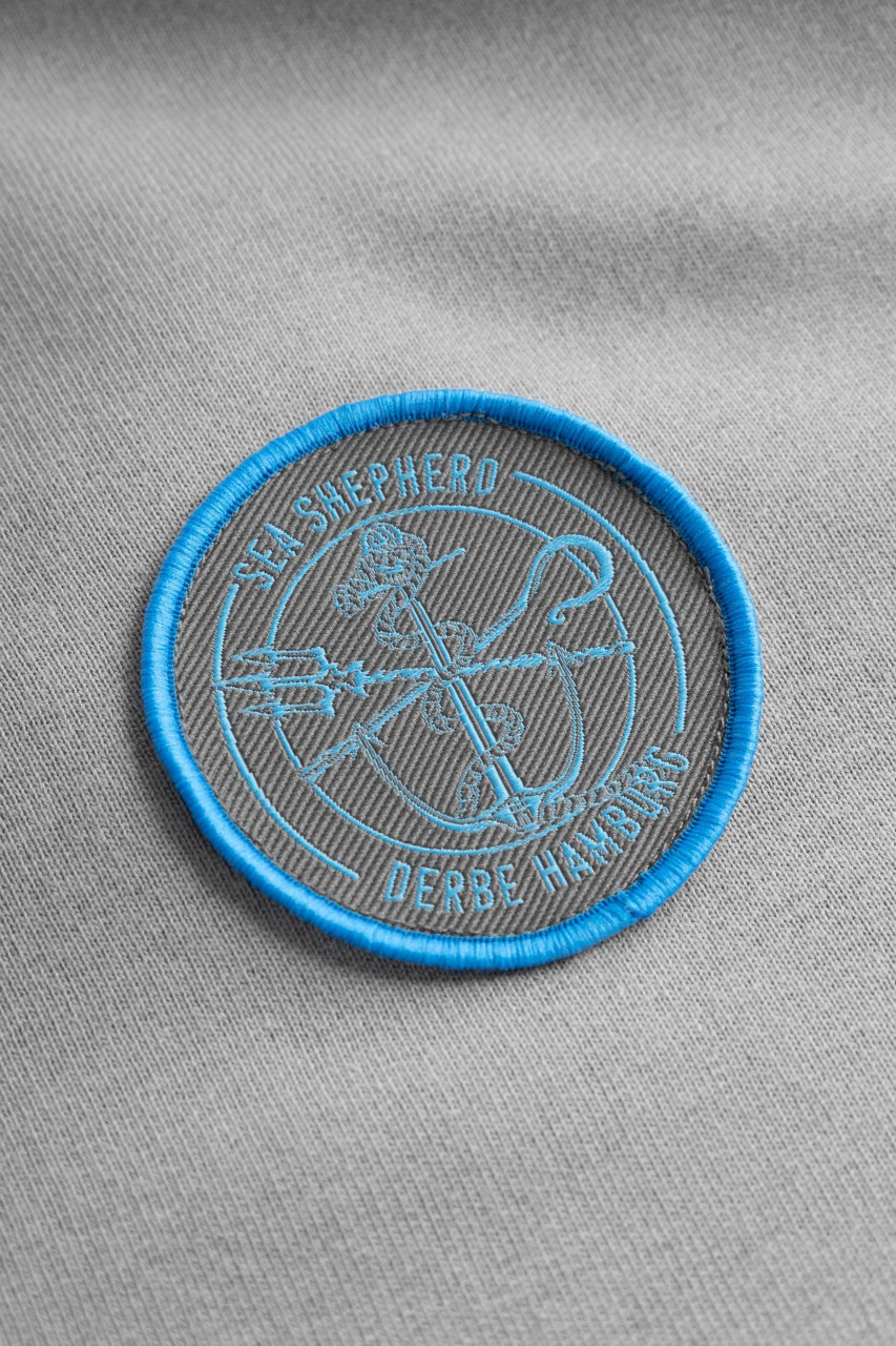 Derbe Seehase Sea Shepherd Gots Organic Damen Sweatjacke Grau 6 Derbe Seehase Sea Shepherd Gots Organic Damen Sweatjacke Grau - Image 4