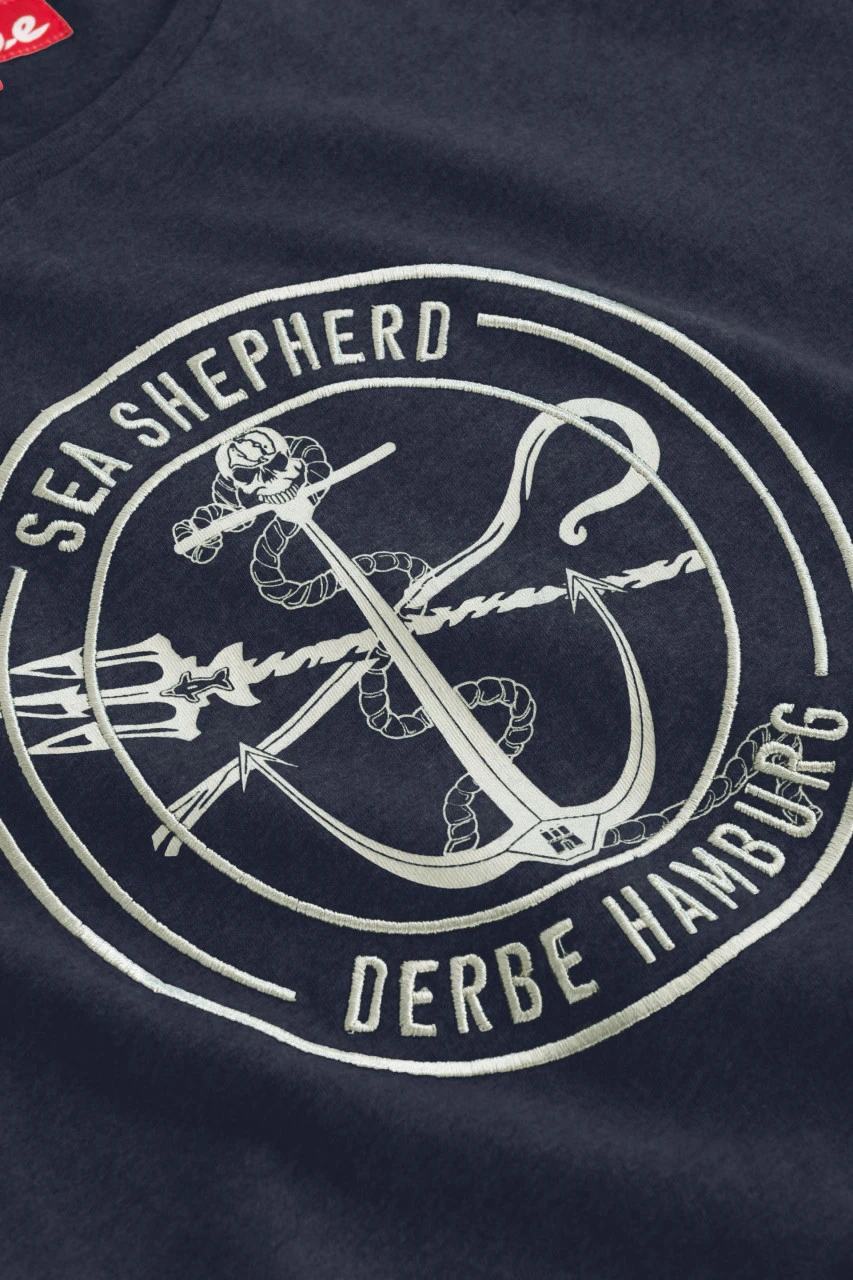 Derbe Barbe Sea Shepherd Gots Organic Damen Shirt Navy Dunkelblau 4 Derbe Barbe Sea Shepherd Gots Organic Damen Shirt Navy Dunkelblau - Image 2