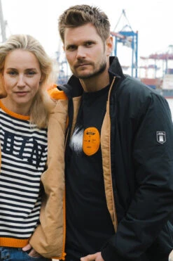 Derbe Thomsholm Herren Jacke Schwarz Black Caramel Beige 18 Derbe Thomsholm Herren Jacke Schwarz Black Caramel Beige -Kleider Verkauf 14146 7 1280x1280