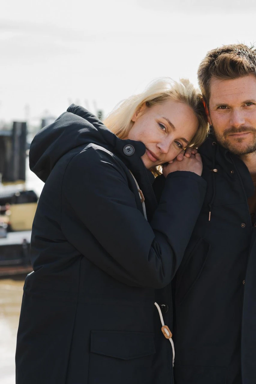 Derbe Friese Festholm Damen Winterjacke Navy Dunkelblau Check 10 Derbe Friese Festholm Damen Winterjacke Navy Dunkelblau Check - Image 8