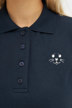 Derbe Robbenschnute Damen Polo Kleid Navy Dunkelblau Nachhaltig 12 Derbe Robbenschnute Damen Polo Kleid Navy Dunkelblau Nachhaltig -Kleider Verkauf 14245 4 1280x1280
