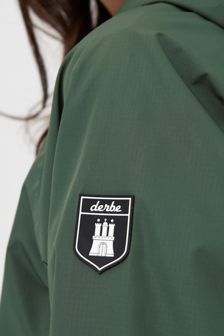 Derbe Ripby Kombu Green Damen Regenparka Grün Nachhaltig 7 Derbe Ripby Kombu Green Damen Regenparka Grün Nachhaltig - Image 5