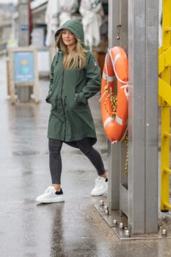 Derbe Ripby Kombu Green Damen Regenparka Grün Nachhaltig 15 Derbe Ripby Kombu Green Damen Regenparka Grün Nachhaltig -Kleider Verkauf 15105 Ripby 20 282 29 1280x1280