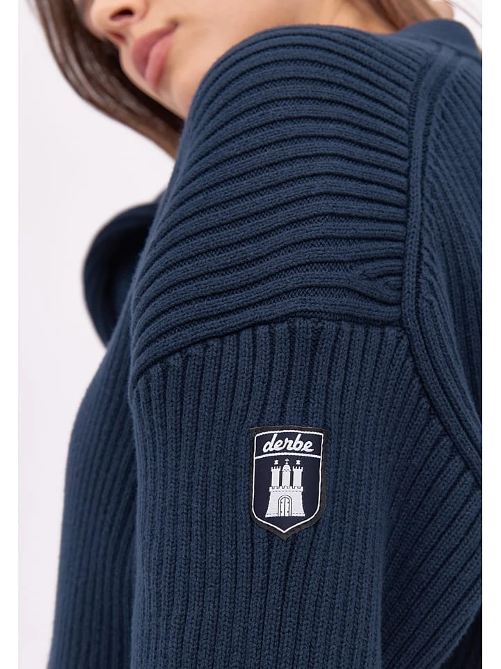 Derbe Cardigan In Dunkelblau 8 Derbe Cardigan In Dunkelblau - Image 6