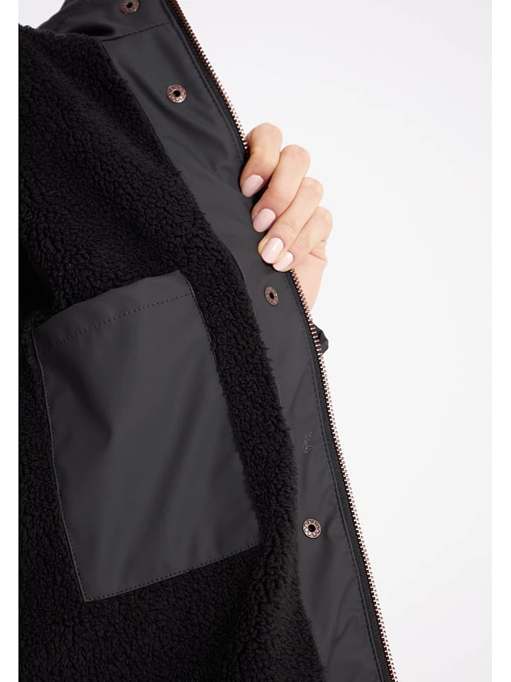 Derbe Regenjacke In Schwarz 7 Derbe Regenjacke In Schwarz - Image 5